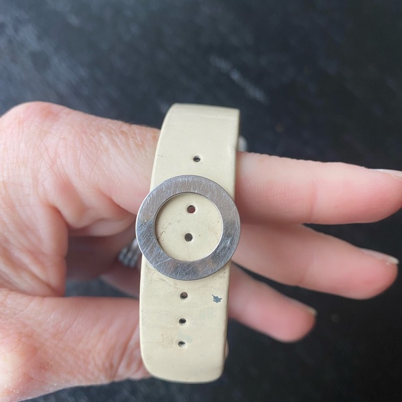 Vintage CHANEL La Ronde ladies watch - Picture 5 of 7